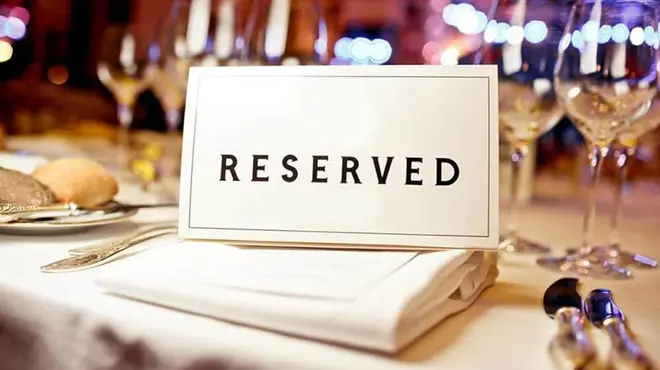 cara reservasi restoran